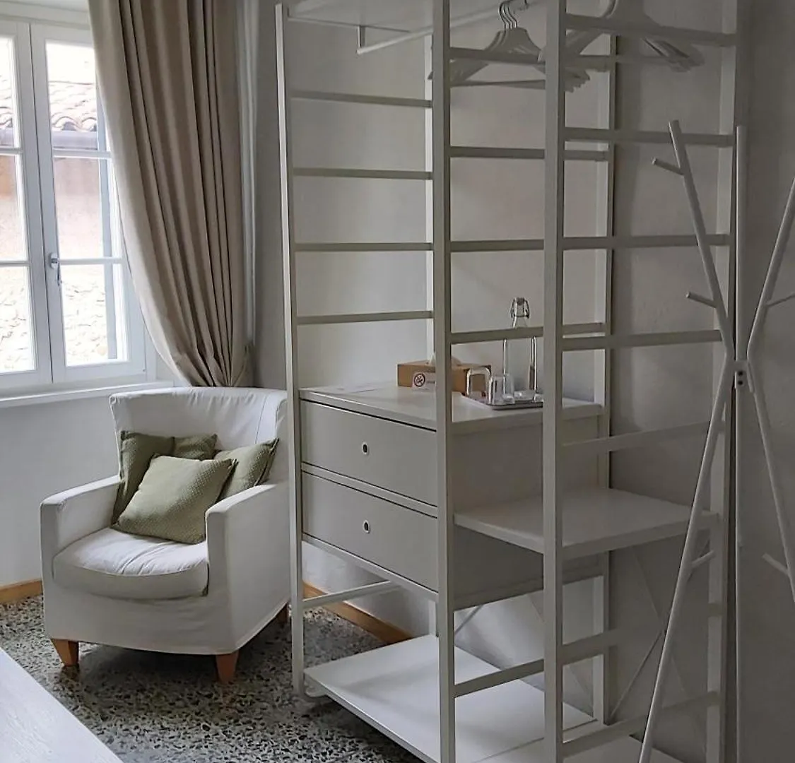 Corte Martinola Bed&Breakfast In Franciacorta Ome Bed & Breakfast